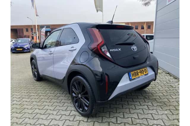 Toyota Aygo X (2025) thumbnail 3