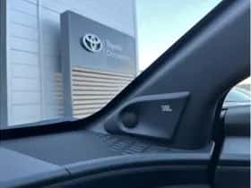 Toyota bZ4X (2025) thumbnail 14
