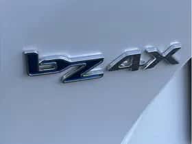 Toyota bZ4X (2025) thumbnail 35