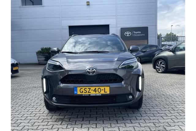 Toyota Yaris Cross (2024) thumbnail 3
