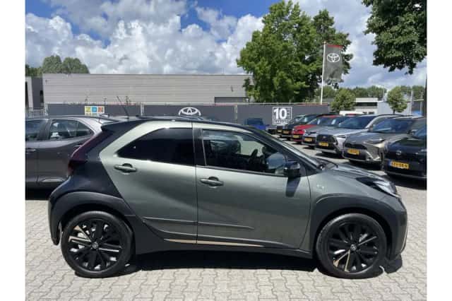 Toyota Aygo X (2024) thumbnail 4