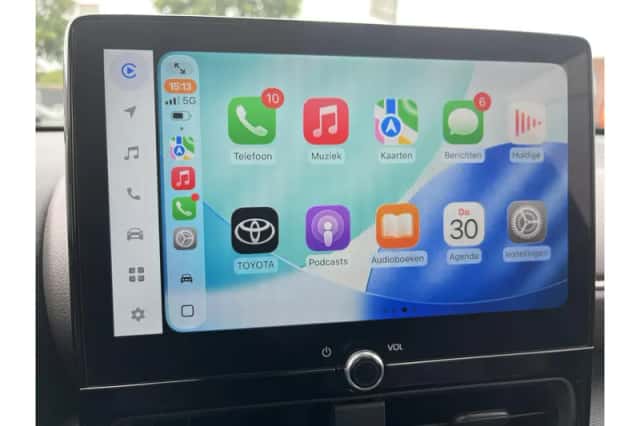 Toyota Yaris Cross (2024) thumbnail 5