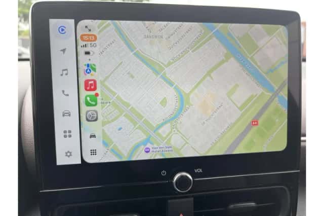 Toyota Yaris Cross (2024) thumbnail 6