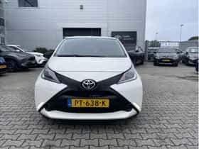 Toyota Aygo (2017) thumbnail 3