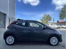 Toyota Aygo (2019) thumbnail 5