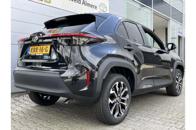 Toyota Yaris Cross (2026) thumbnail 2