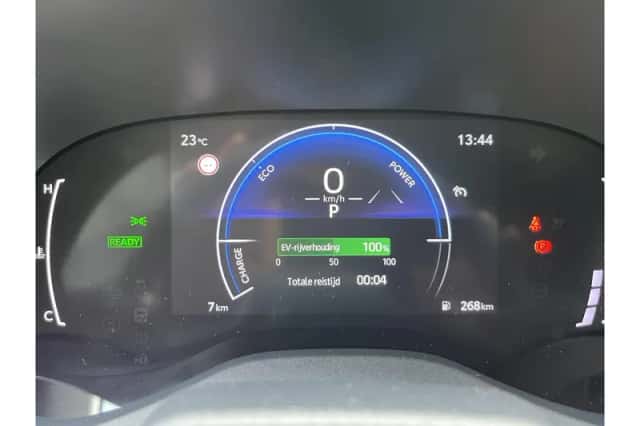 Toyota Yaris Cross (2026) thumbnail 3