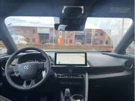 Toyota C-HR (2025) thumbnail 30