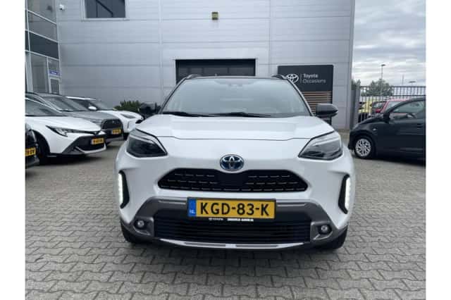 Toyota Yaris Cross (2024) thumbnail 3