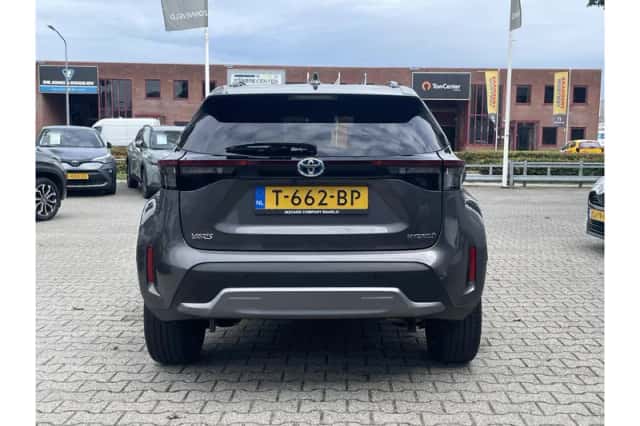 Toyota Yaris Cross (2023) thumbnail 5