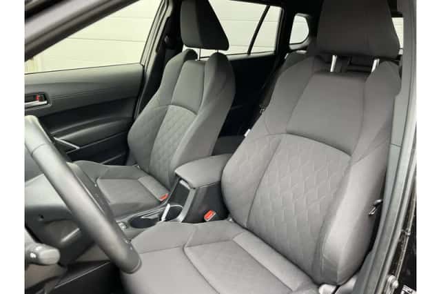 Toyota Corolla (2024) thumbnail 6