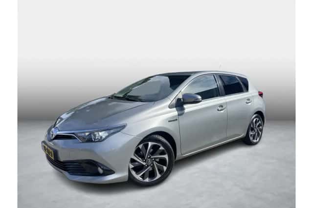 Toyota Auris (2016) thumbnail 1