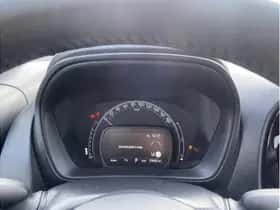 Toyota Aygo X (2024) thumbnail 12