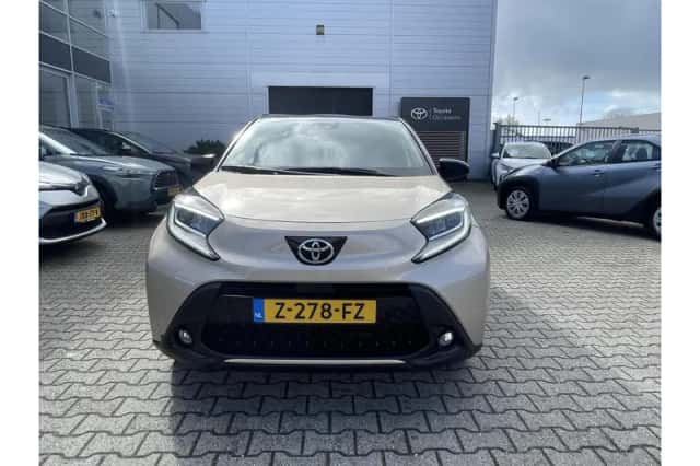 Toyota Aygo X (2024) thumbnail 3
