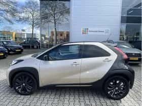 Toyota Aygo X (2024) thumbnail 4