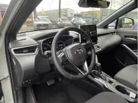 Toyota Corolla (2025) thumbnail 6