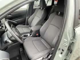 Toyota Corolla (2025) thumbnail 7