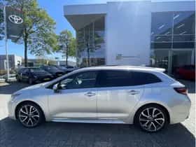 Toyota Corolla (2019) thumbnail 2
