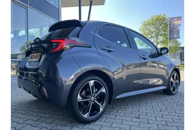 Toyota Yaris (2026) thumbnail 2