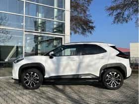 Toyota Yaris Cross (2026) thumbnail 2