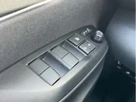 Toyota Yaris Cross (2026) thumbnail 11