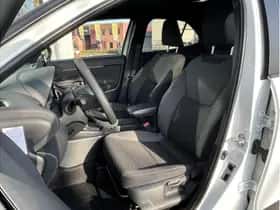 Toyota Yaris Cross (2026) thumbnail 9