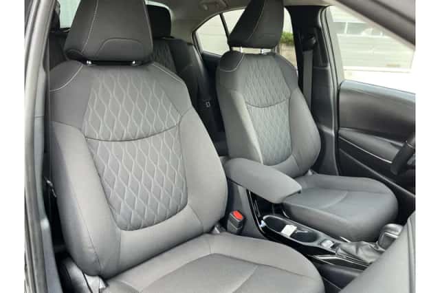 Toyota Corolla (2019) thumbnail 5