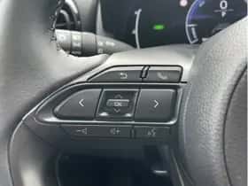 Toyota Yaris Cross (2024) thumbnail 16