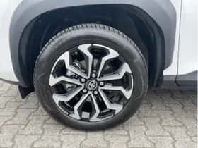 Toyota Yaris Cross (2024) thumbnail 38