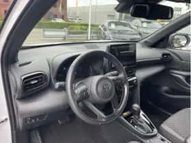 Toyota Yaris Cross (2024) thumbnail 6