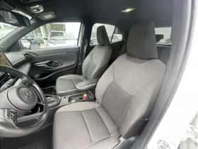 Toyota Yaris Cross (2024) thumbnail 7