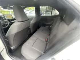Toyota Yaris Cross (2024) thumbnail 8