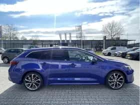 Toyota Corolla (2025) thumbnail 2