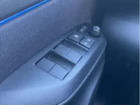 Toyota Yaris (2025) thumbnail 12