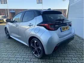 Toyota Yaris (2025) thumbnail 3