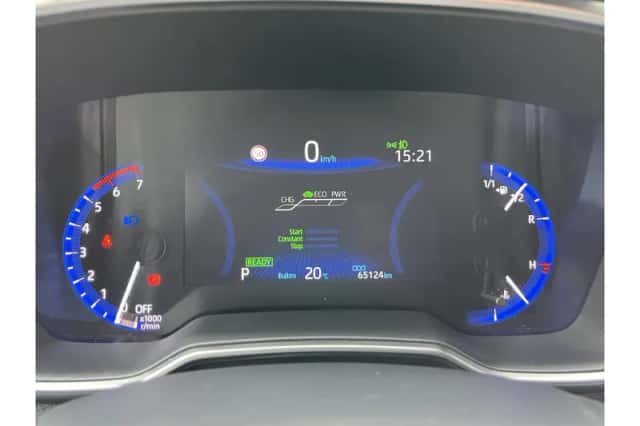 Toyota Corolla (2020) thumbnail 3