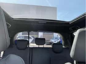 Toyota Yaris (2017) thumbnail 9