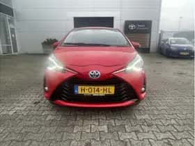 Toyota Yaris (2020) thumbnail 3