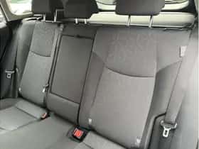 Toyota RAV4 (2019) thumbnail 6