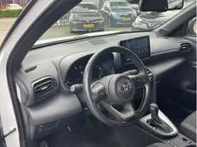 Toyota Yaris Cross (2022) thumbnail 6