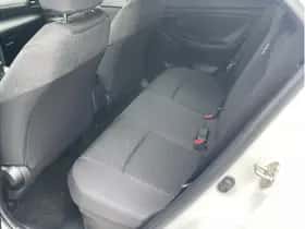 Toyota Yaris Cross (2022) thumbnail 8