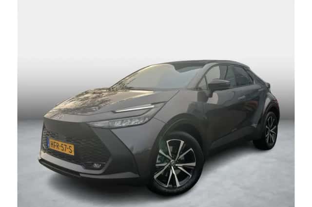 Toyota C-HR (2025) thumbnail 1
