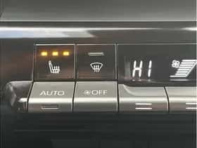 Toyota C-HR (2025) thumbnail 20