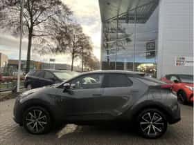 Toyota C-HR (2025) thumbnail 4