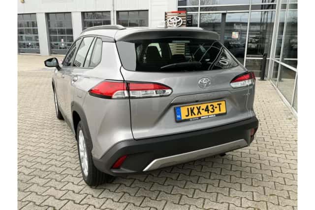 Toyota Corolla (2025) thumbnail 5