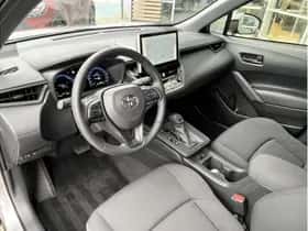 Toyota Corolla (2025) thumbnail 10