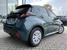 Toyota Yaris (2026) thumbnail 5