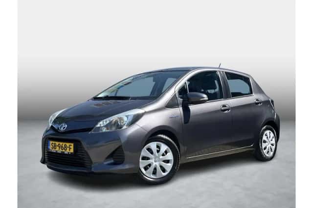 Toyota Yaris (2014) thumbnail 1