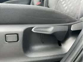 Toyota Yaris (2026) thumbnail 10