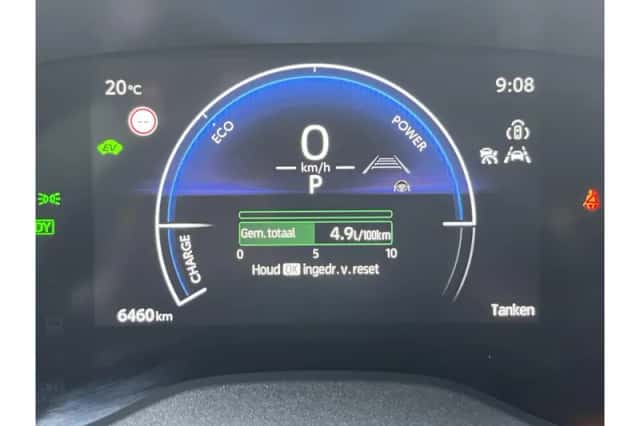 Toyota Yaris Cross (2025) thumbnail 4